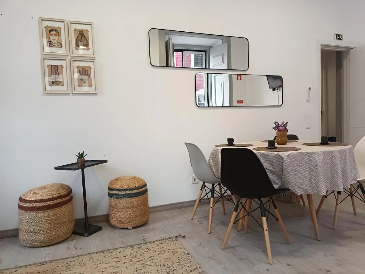 Ostello Walk'In Sodré Guest House Lisbona