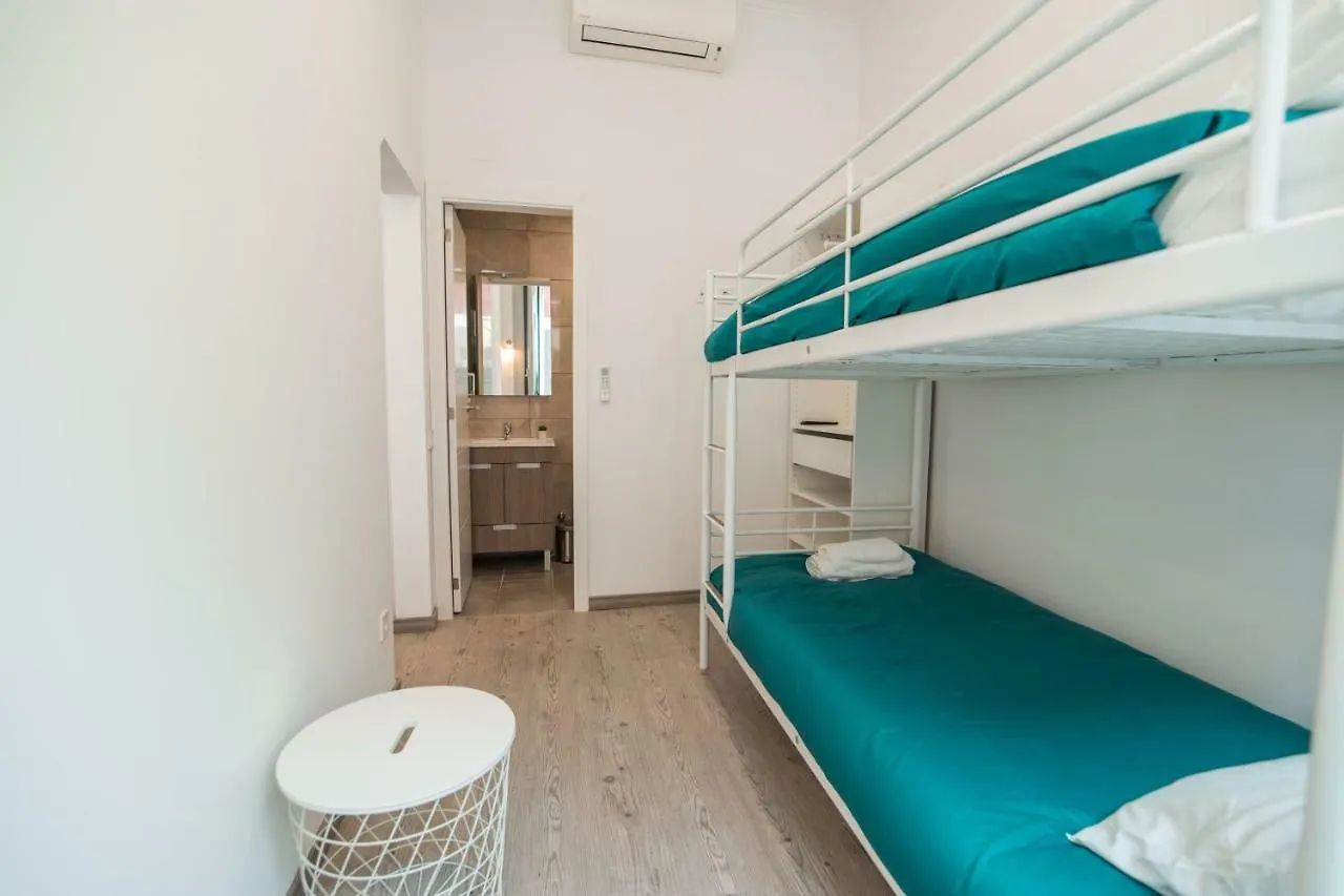 Walk'In Sodré Guest House Lisbona Ostello
